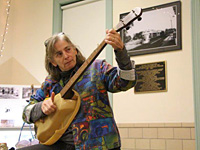 Bed Pan Banjo